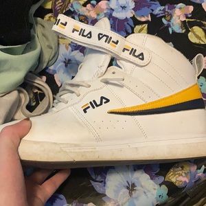 Filas  7 1/2 white with yellow and blue markings and lettering